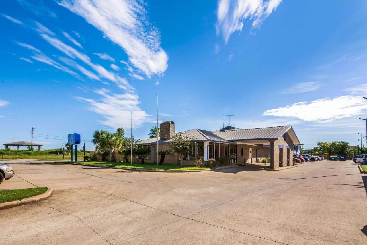 Motel 6-Freeport, TX Buitenkant foto